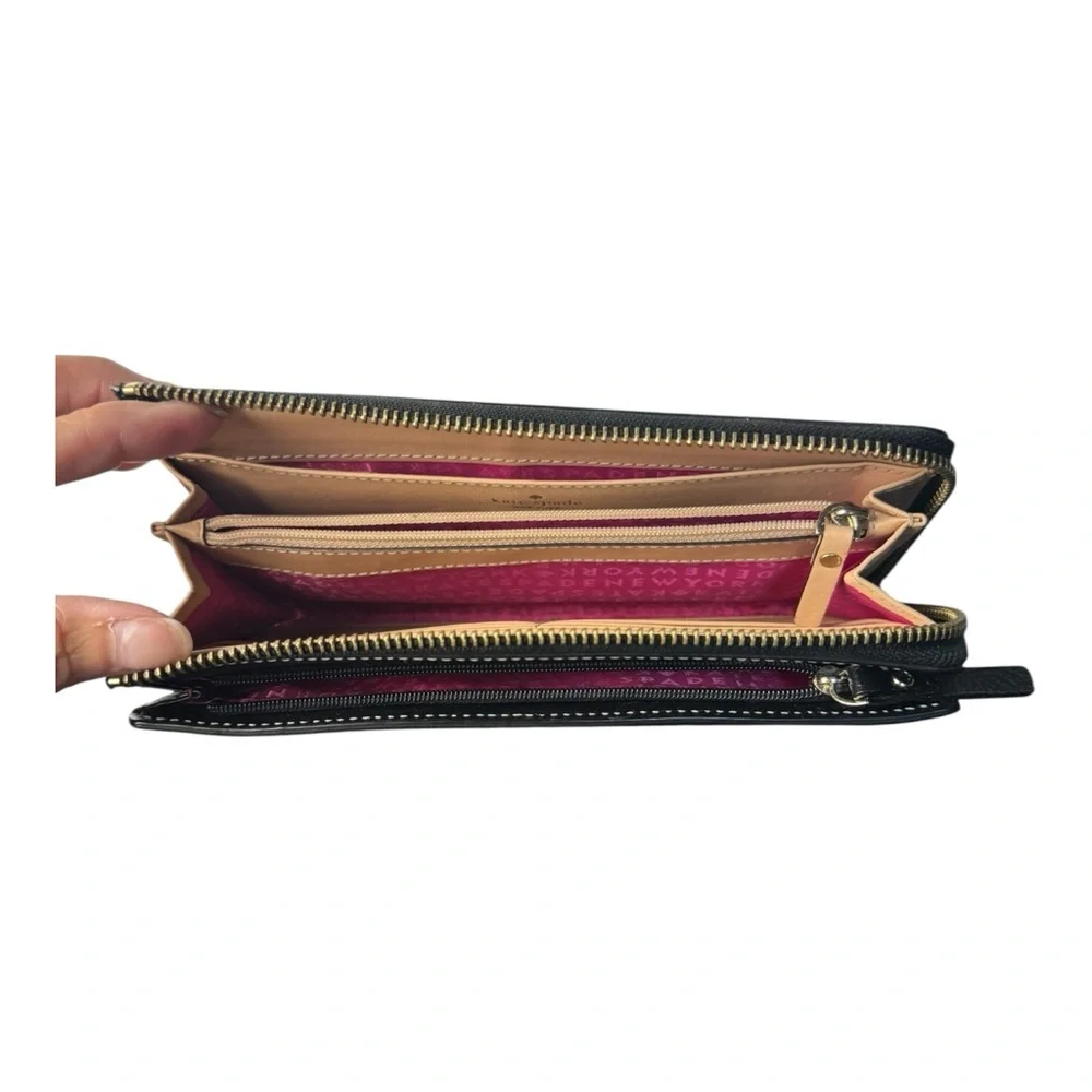 Kate Spade WLRU1779 Wellesley Layton  Black Textured Wristlet Bag Zip Wallet
